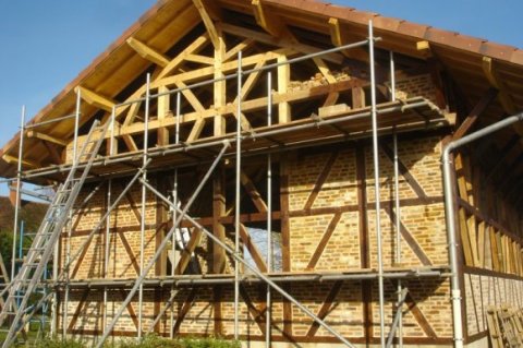 Rénovation de charpente traditionnelle ossature bois à Tournus